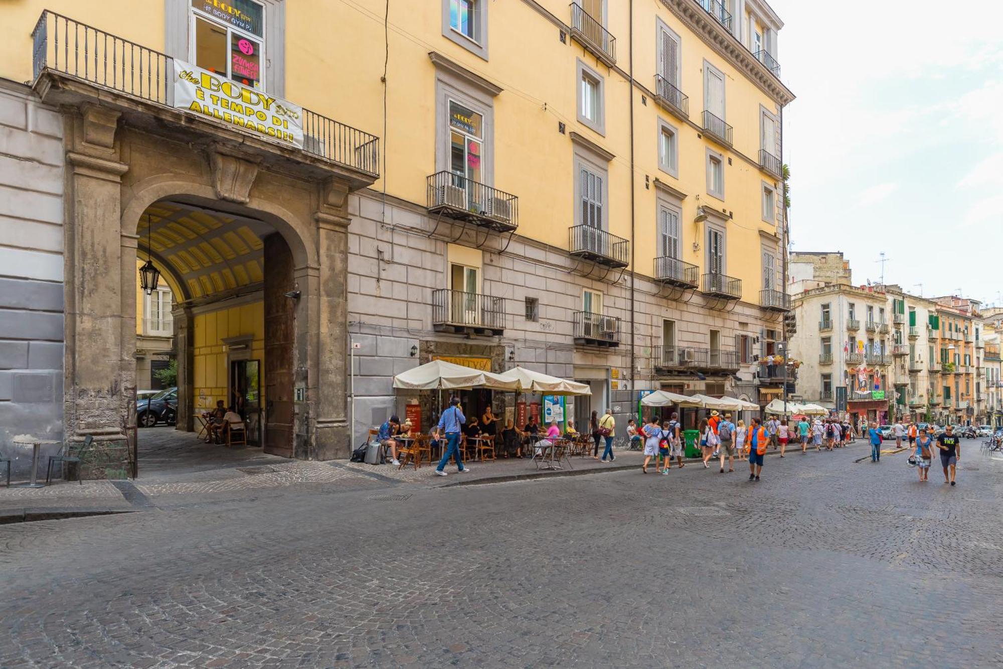 Residenza Trinita Maggiore Napoli Eksteriør bilde